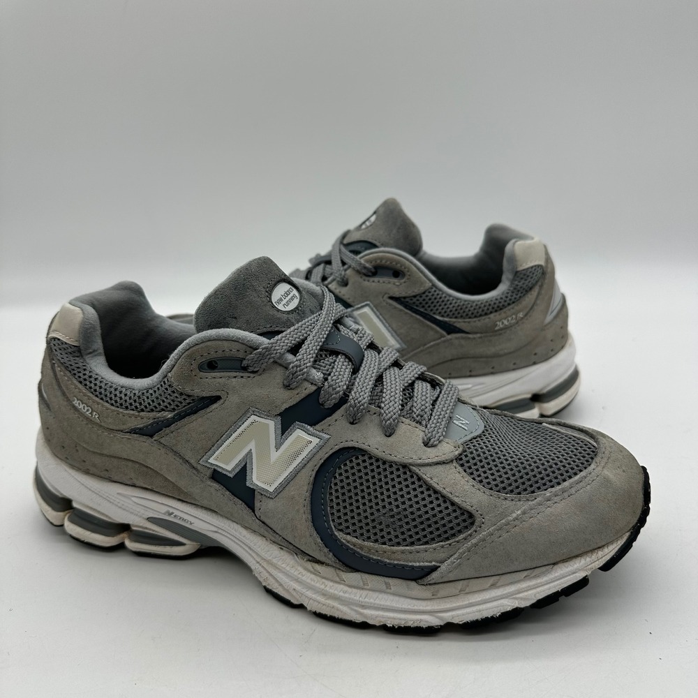 New Balance M2002RST Mens 8.5 Womens 10 Steel Suede‎ 2002R Grey Running Shoes